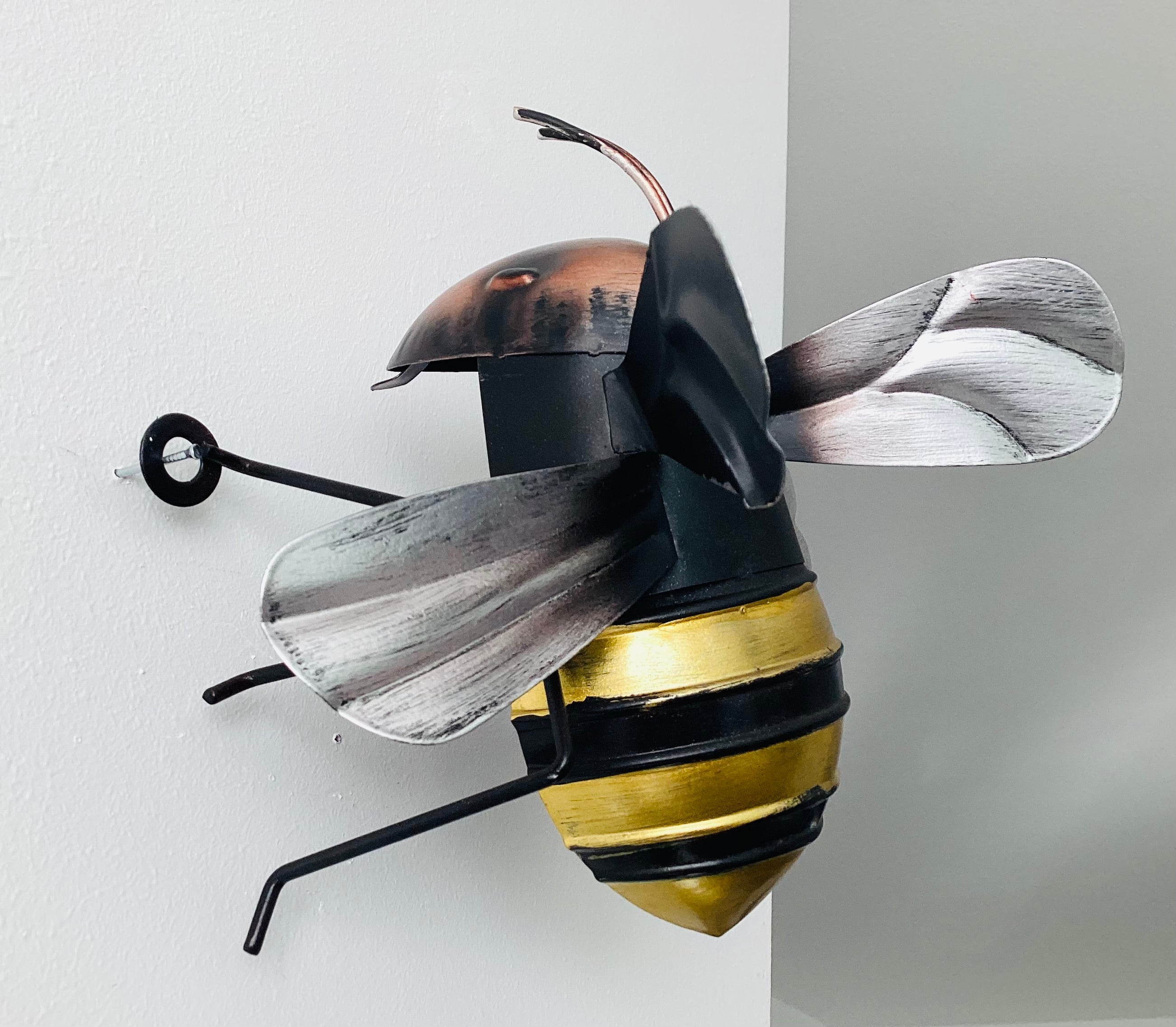 Metal Bee Wall Ornament