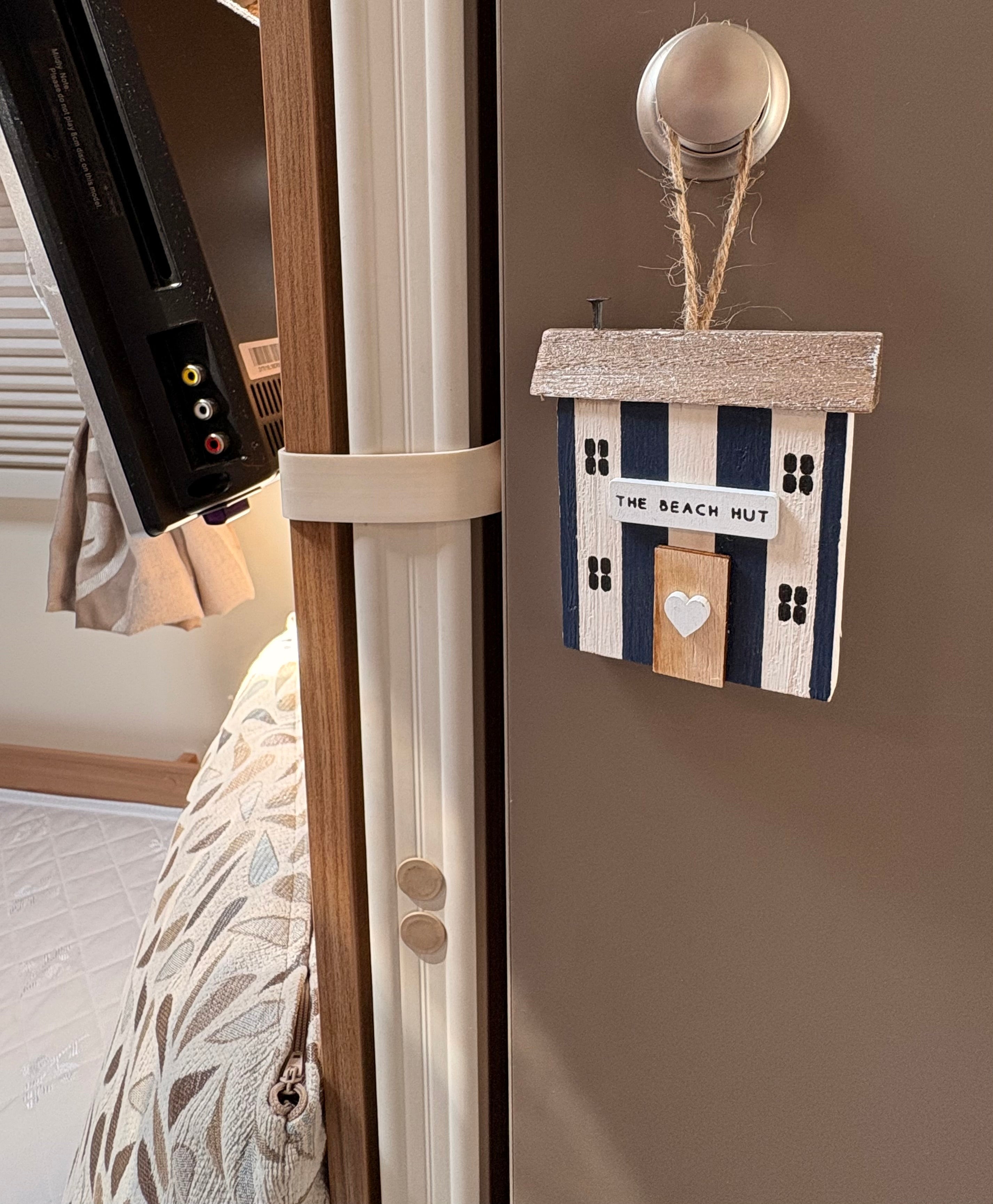 The Beach Hut Wooden Hanger