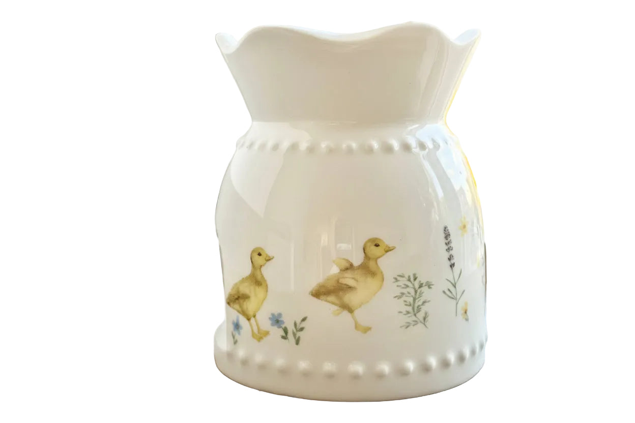 Goose Ceramic Wax Melter With Fluted Top B9241FDA-1C17-4ACE-8F99-6D55AE79A7D9