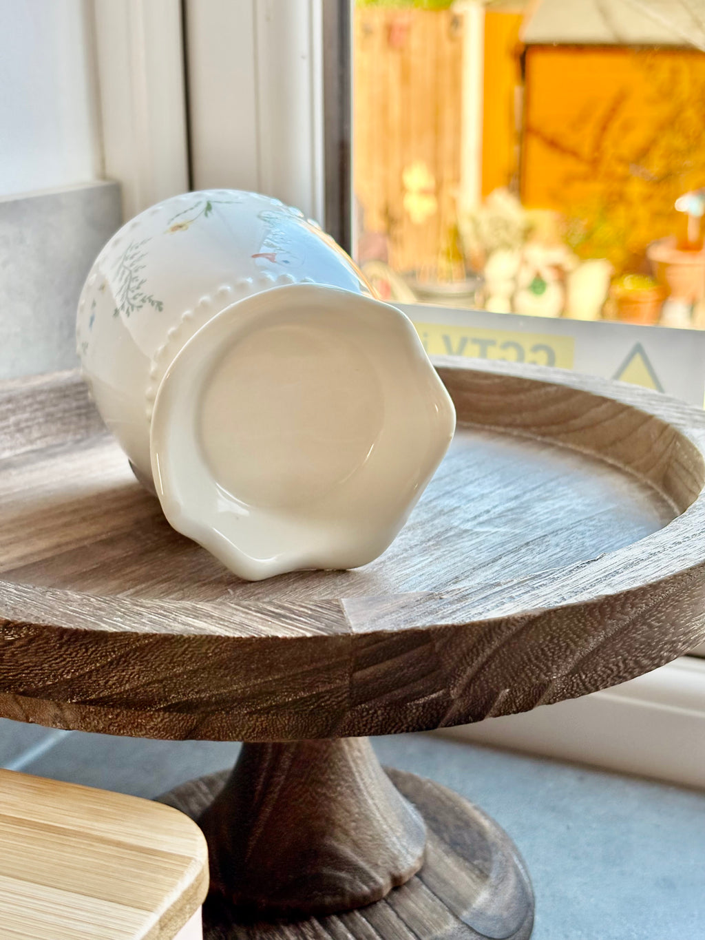 Goose Ceramic Wax Melter With Fluted Top D9FEB832-0E20-46B3-B6D0-4A6FA9377163