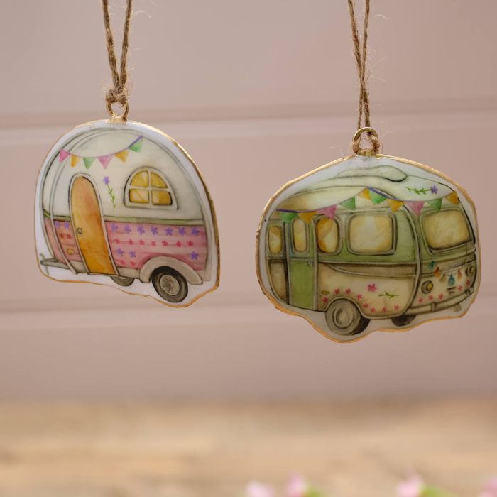 Camping Caravan & Campervan Shaped Enamel Hanger Home Decor IMG_0324